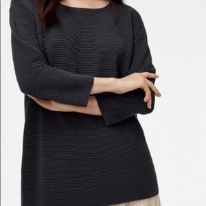 Aritzia Linen Ribbed Crewneck Top Size XS